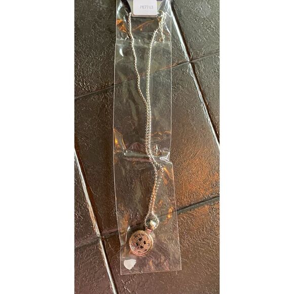 Vintage JA Blue Aquamarine Crystal pendant necklace, in Silver tone, Unmarked - Picture 3 of 4